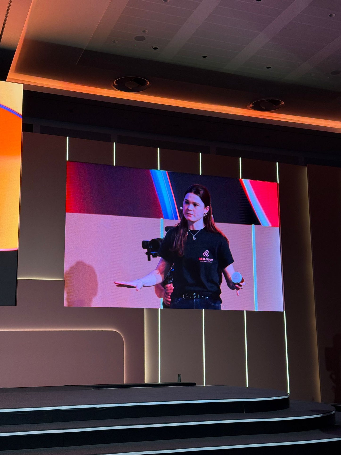 #GlobalREDsAwarenessDay T-Shirt - CERTIFIED BY SPORT ENGLAND & UK/IRELAND AWARENESS DAYS